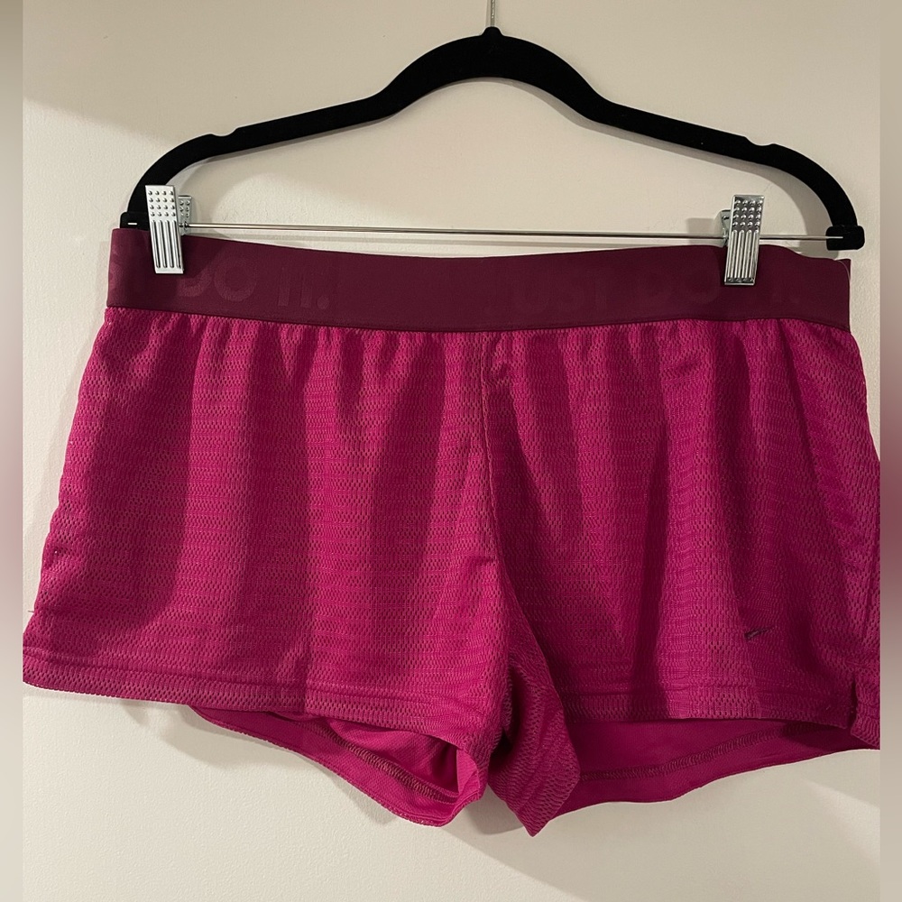 Nike dry fit hot‎ pink mesh shorts L NWT